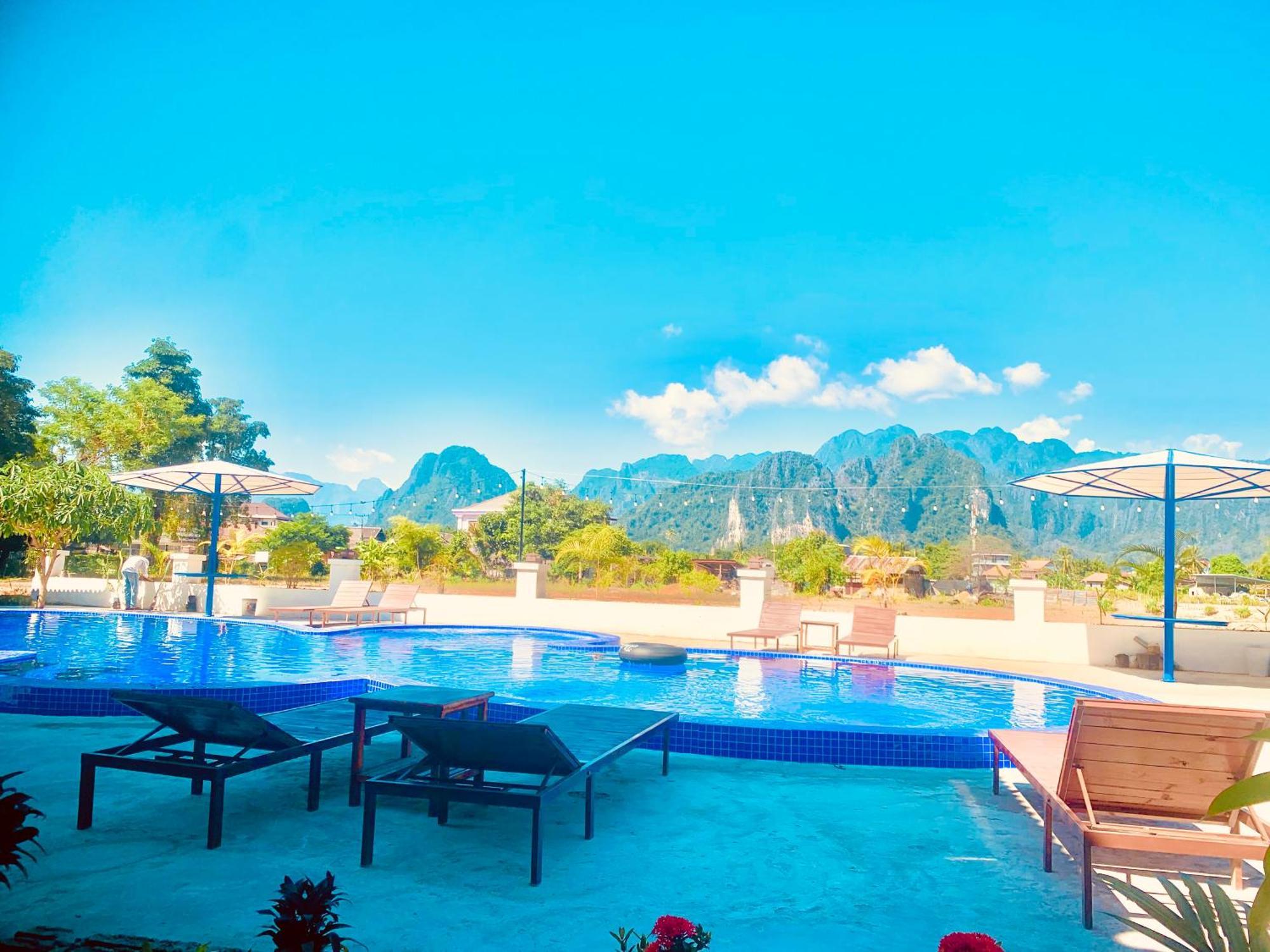Garden Resort Vang Vieng Exterior photo